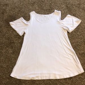 Cold shoulder top